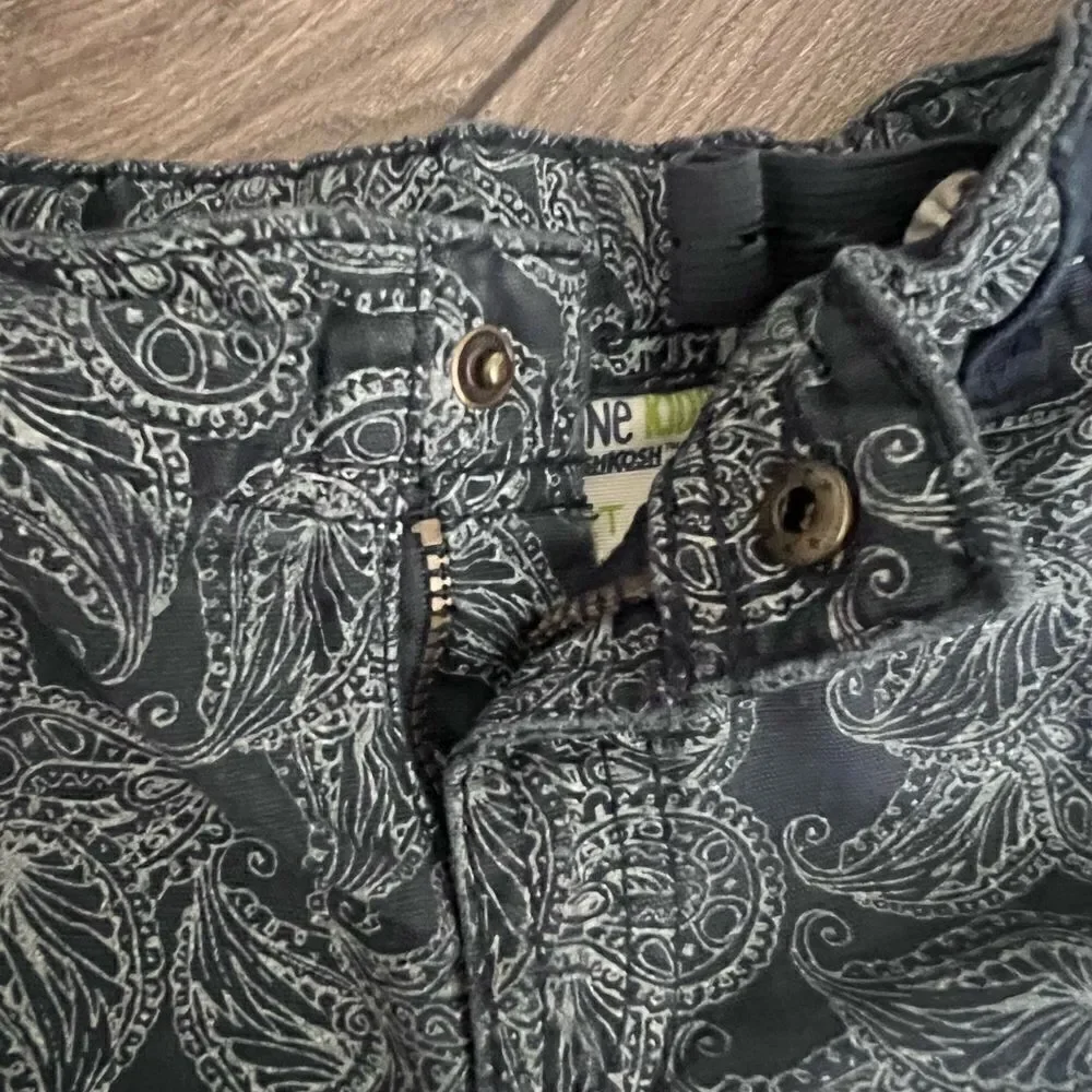 Genuine Kids from OshKosh Boys' Dressy Blue Chino Paisley Shorts size 2 T